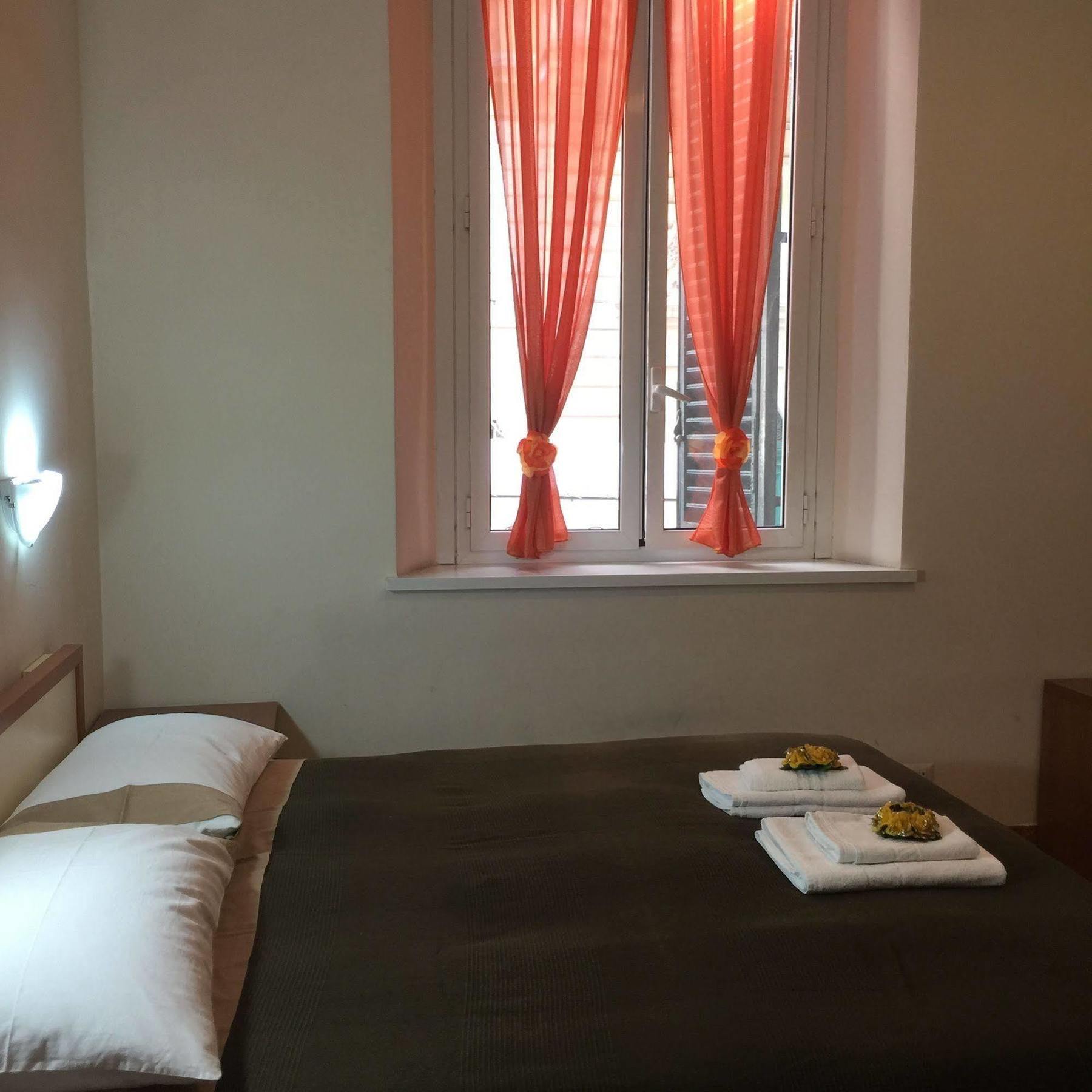 Bed and Breakfast Marcelina Рим Экстерьер фото